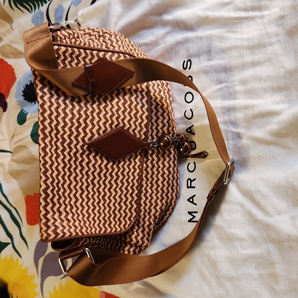 SOLD*RARE* MARC JACOBS Crossbody